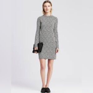 Banana Republic | Crackle Jaquard Sheath Black & White Knit Dress